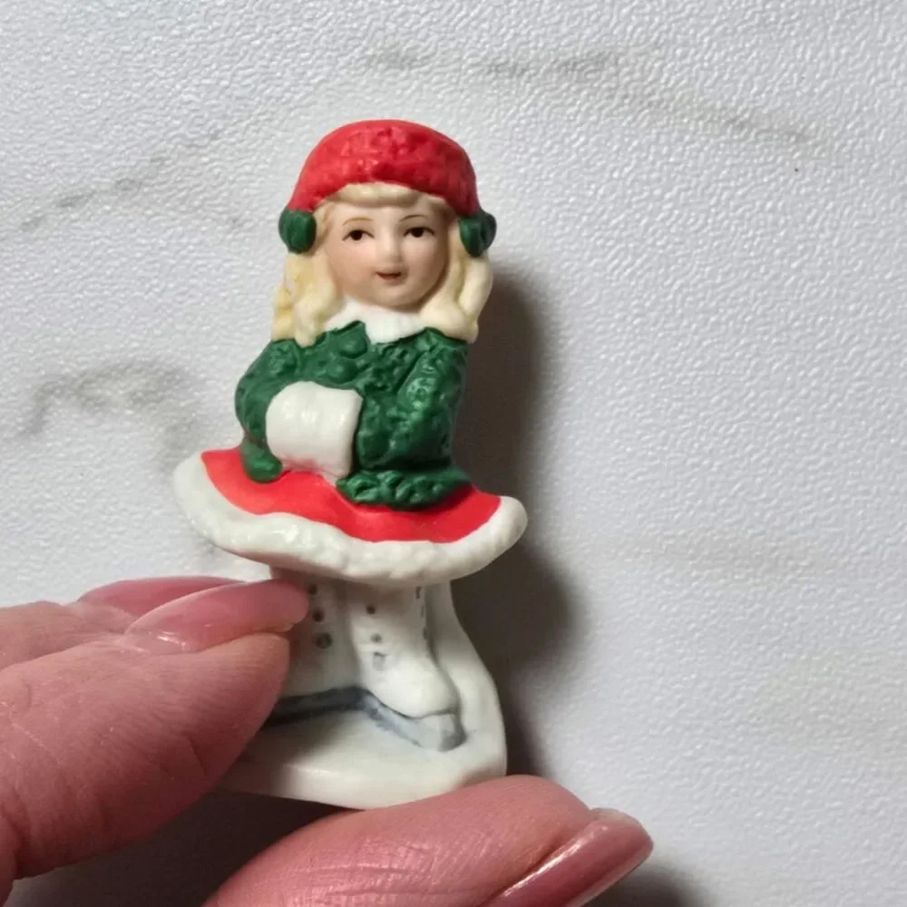 1991 1987 Lot of 10 Lefton Colonial Village Christmas Figurines